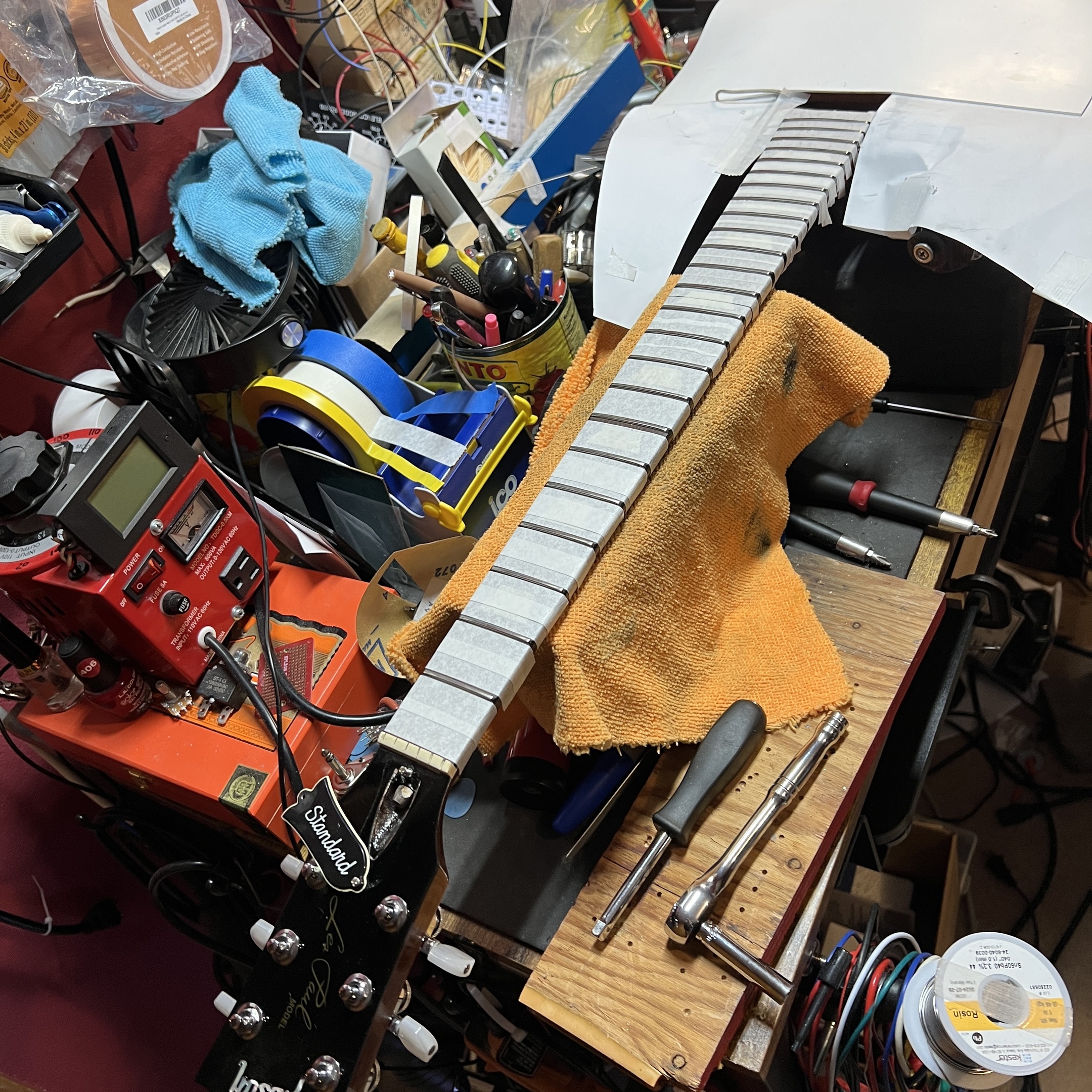 Vintage vs Modern Strat String Spacing